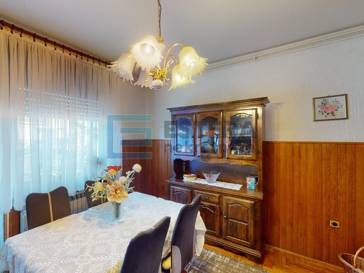 Kuća prodaja Vrbovec  300 m2 + poslovni prostor