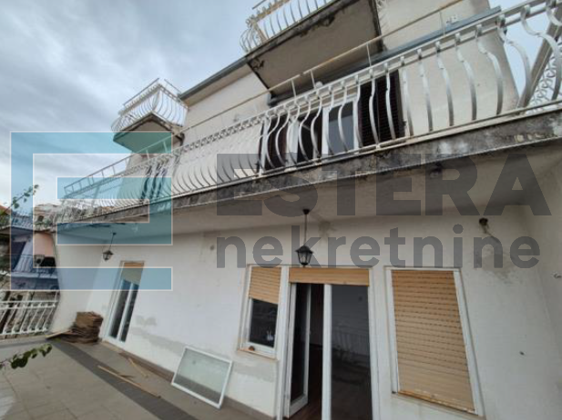 Kuća sa 4 jedinice PRODAJA Čiovo, 444 m2