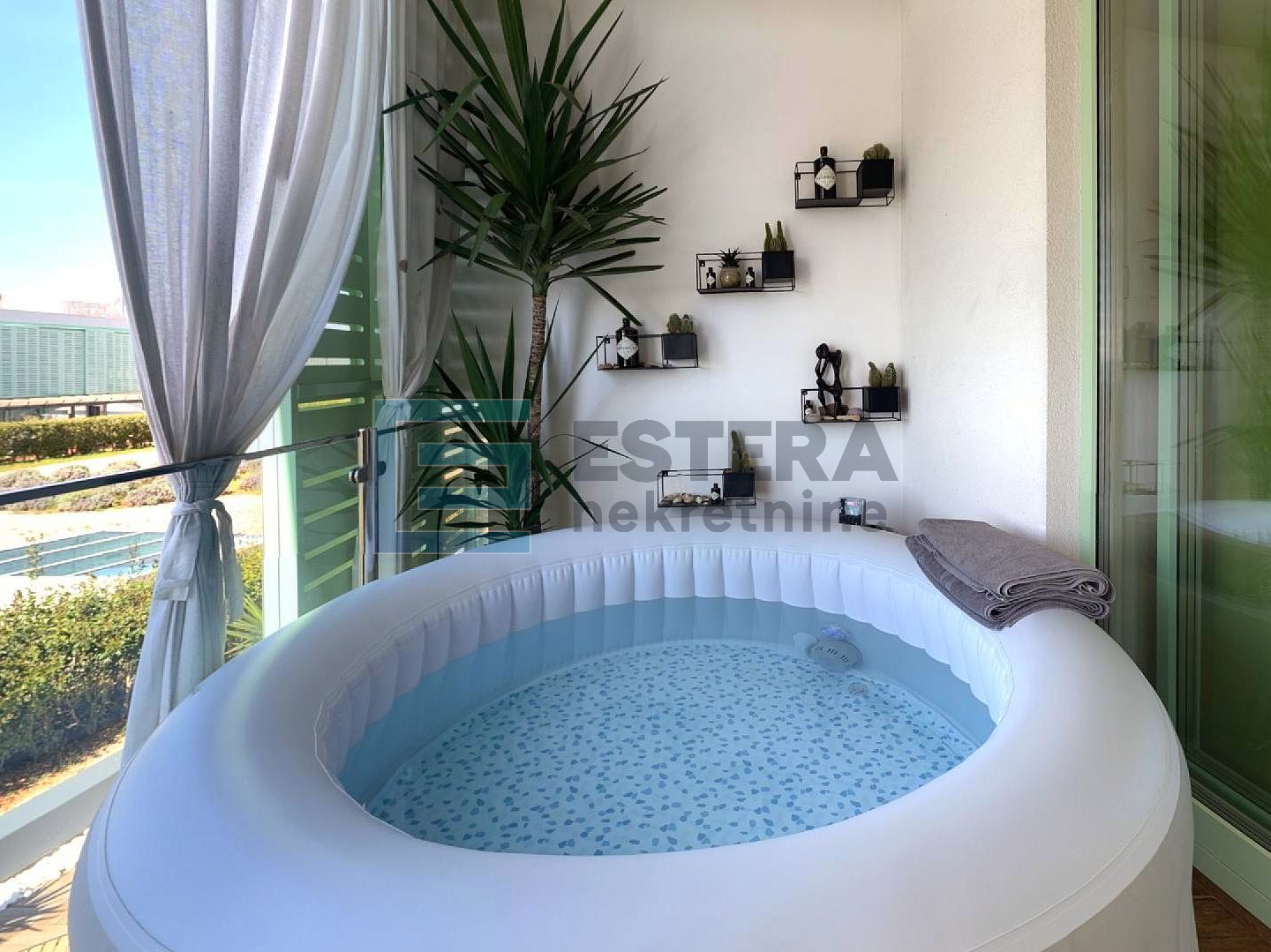 Apartman prodaja Biograd n/M 61 m2