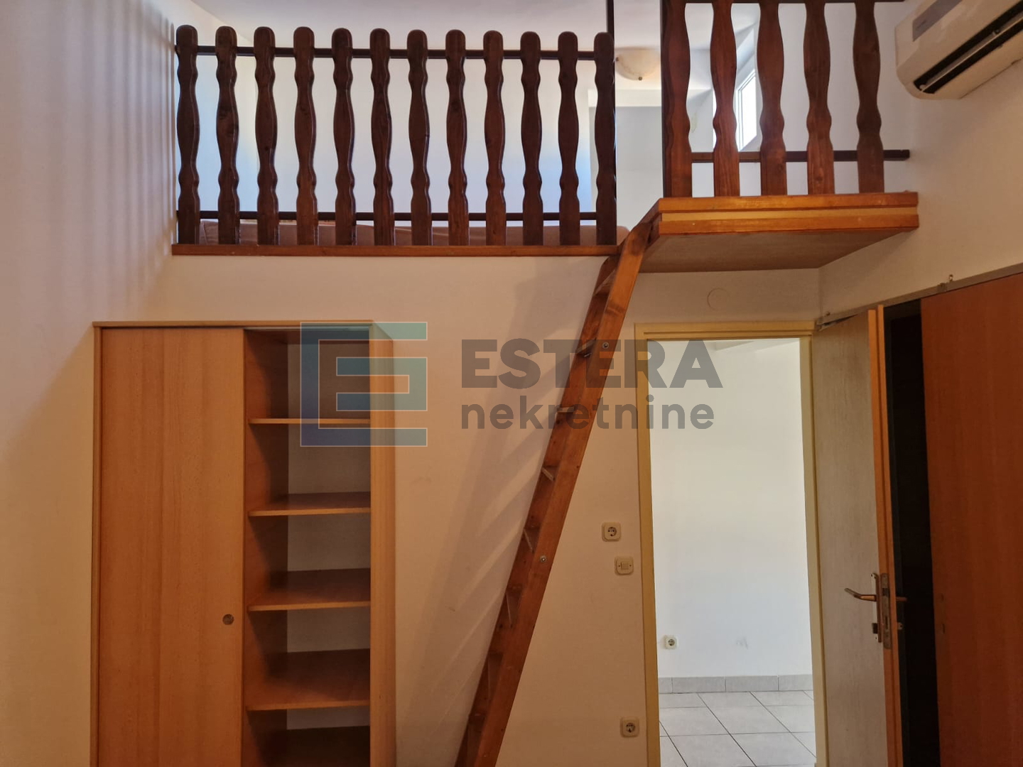 Apartman 89 m2 PRODAJA Vodice, 2. kat, 4s, parking