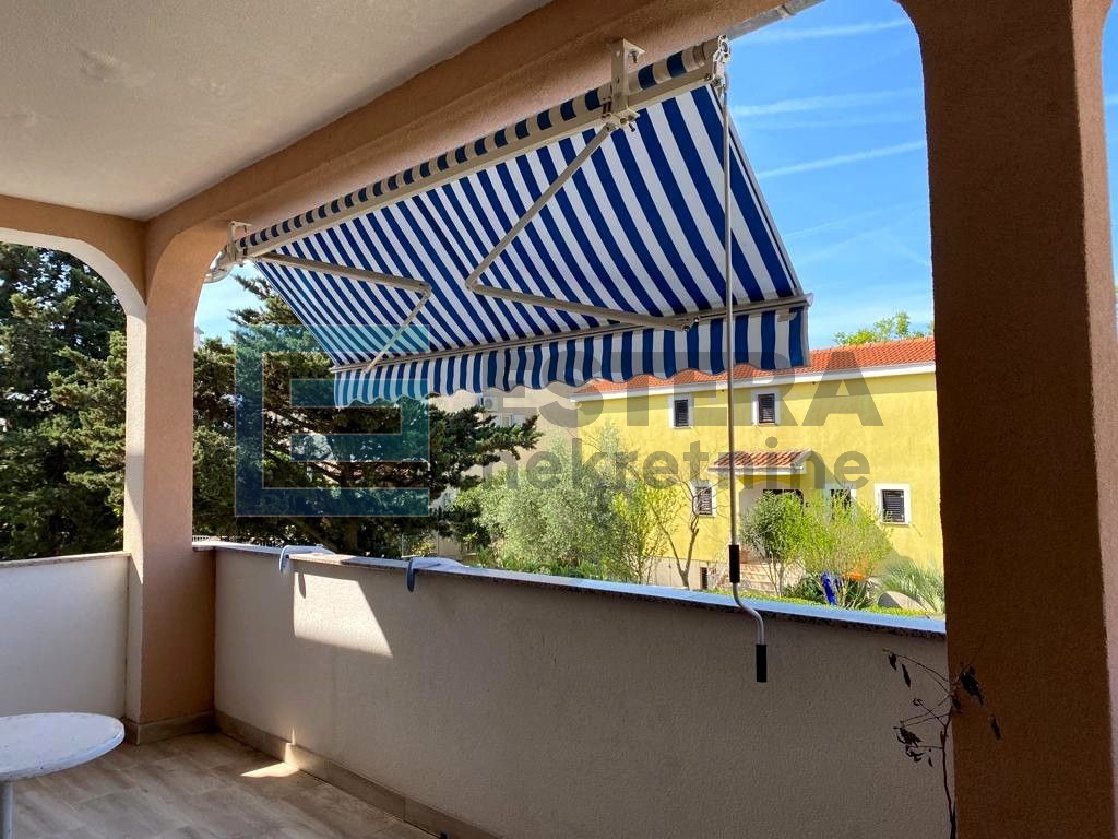 Kuća prodaja Biograd na Moru 390 m2