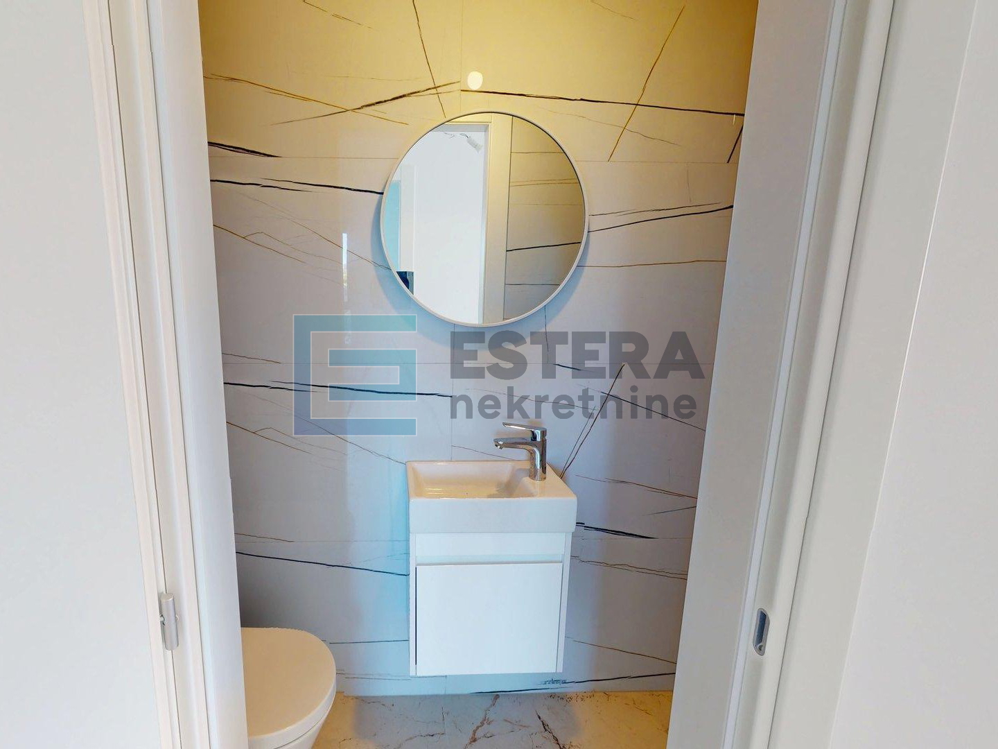 Apartman s bazenom - Novalja - pogled na more!