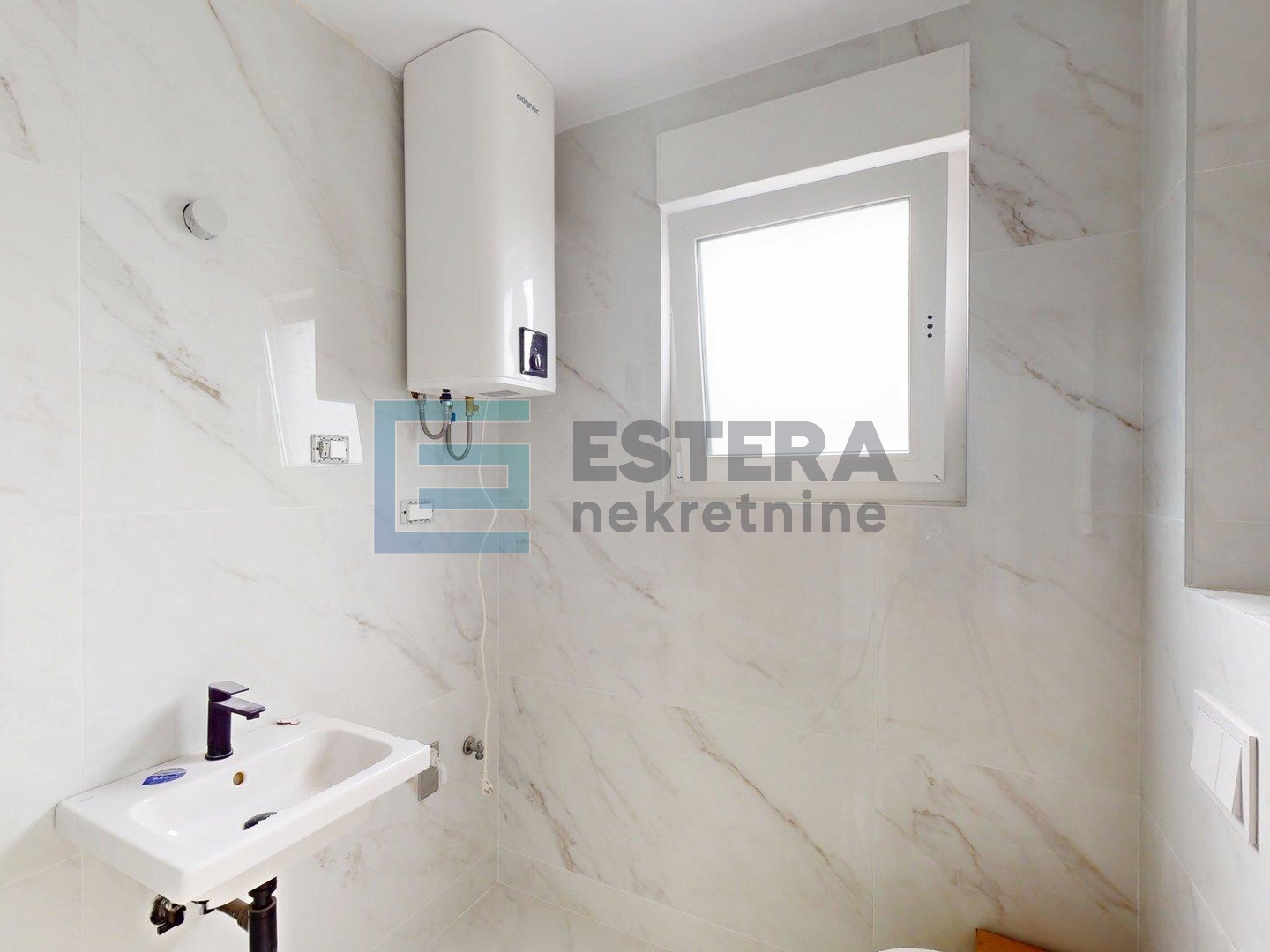 Apartman PRODAJA novogradnja, Pakoštane, 85 m2, 4s, priz, parking, vrt