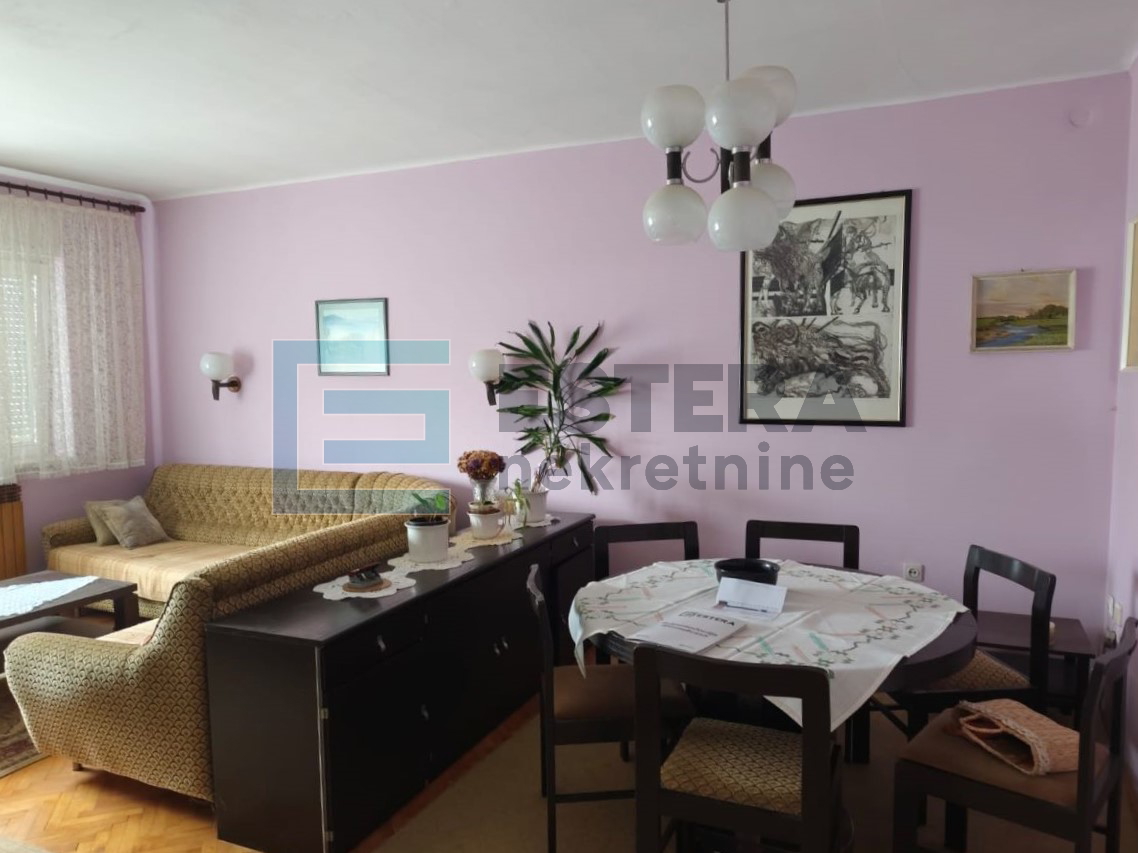 Stan 142.22 m2 Varaždin (centar) + garaža