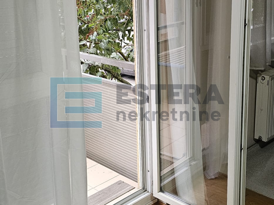 Stan 38 m2 PRODAJA Varaždin, visoko priz, 2s, balkon, spremište, parking