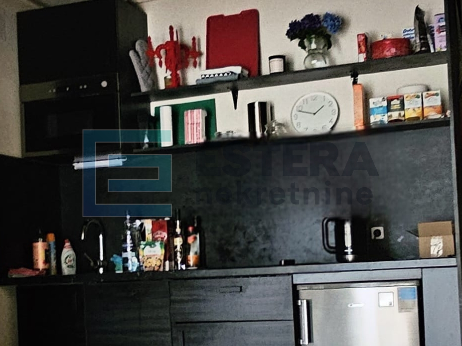 Stan 38 m2 PRODAJA Varaždin, visoko priz, 2s, balkon, spremište, parking