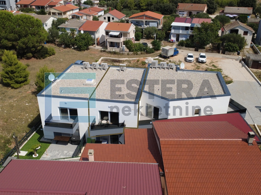 Apartman PRODAJA Vir centar, 66 m2, I kat, parking