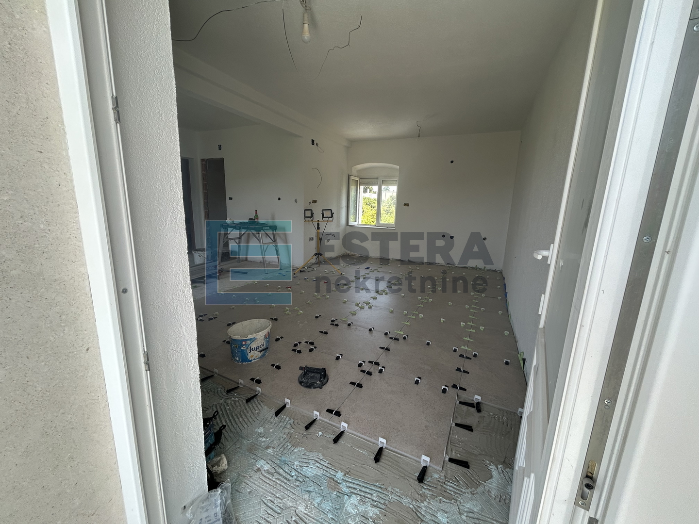 DRAGE PAKOŠTANE KAMENA KUĆA,POGLED NA MORE  PRODAJA