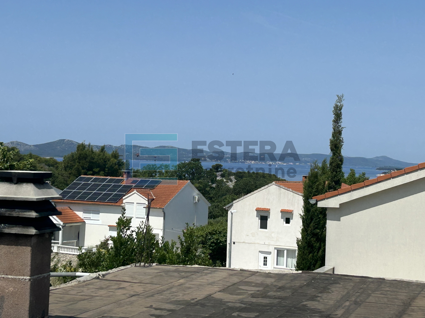 DRAGE PAKOŠTANE KAMENA KUĆA,POGLED NA MORE  PRODAJA