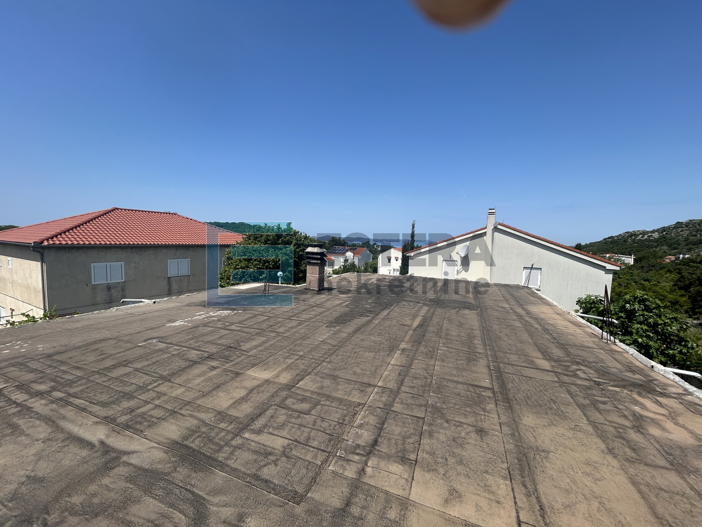 DRAGE PAKOŠTANE KAMENA KUĆA,POGLED NA MORE  PRODAJA