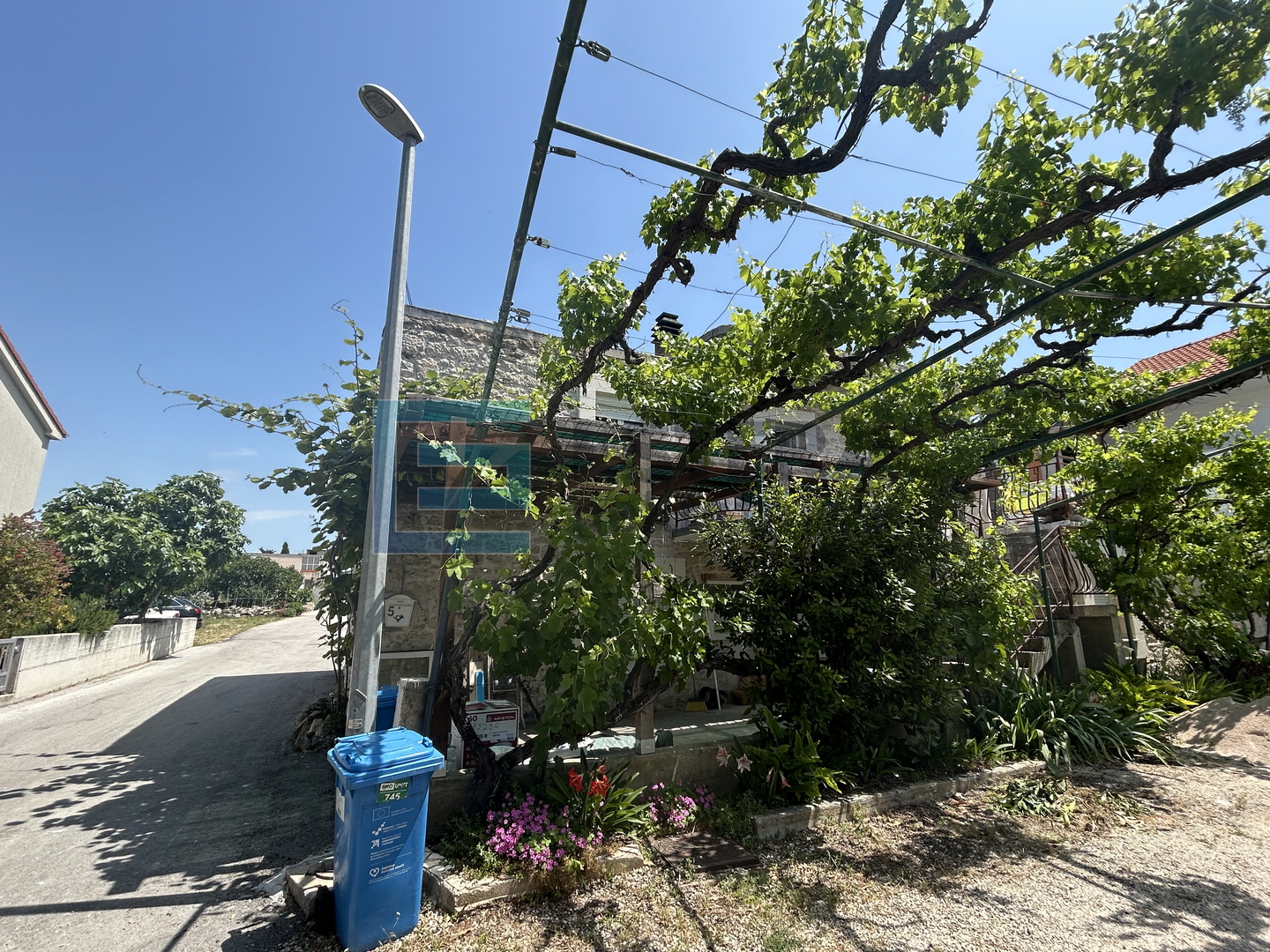 DRAGE PAKOŠTANE KAMENA KUĆA,POGLED NA MORE  PRODAJA