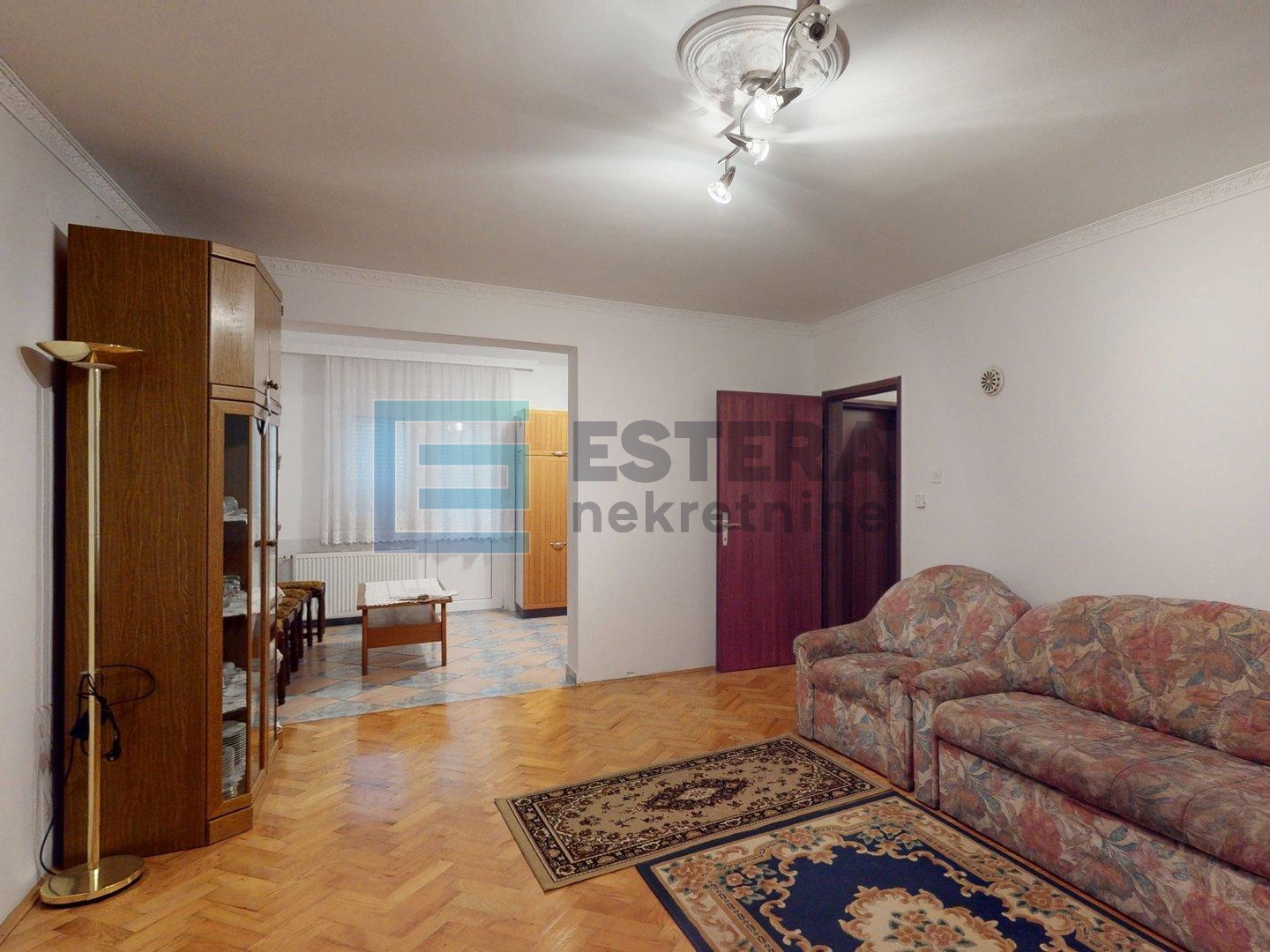 Kuća 300 m2 PRODAJA Školska ulica, Velika Mlaka