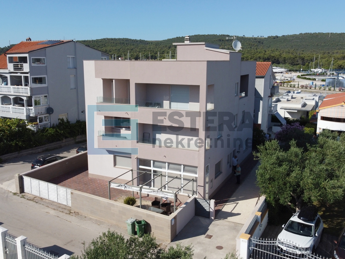 Kuća PRODAJA Bibinje 100 m do mora 150 m do MARINE