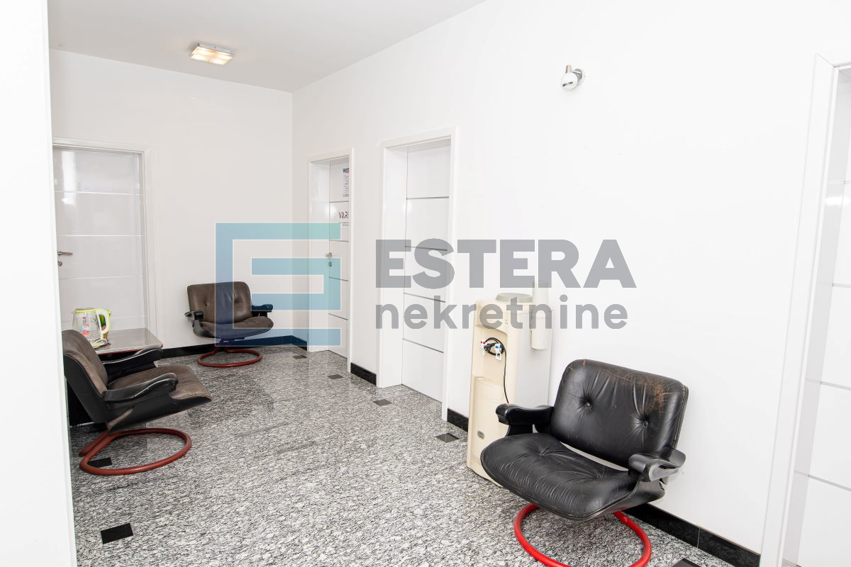 Stambeno-poslovna zgrada 512,35 m2 Varaždin