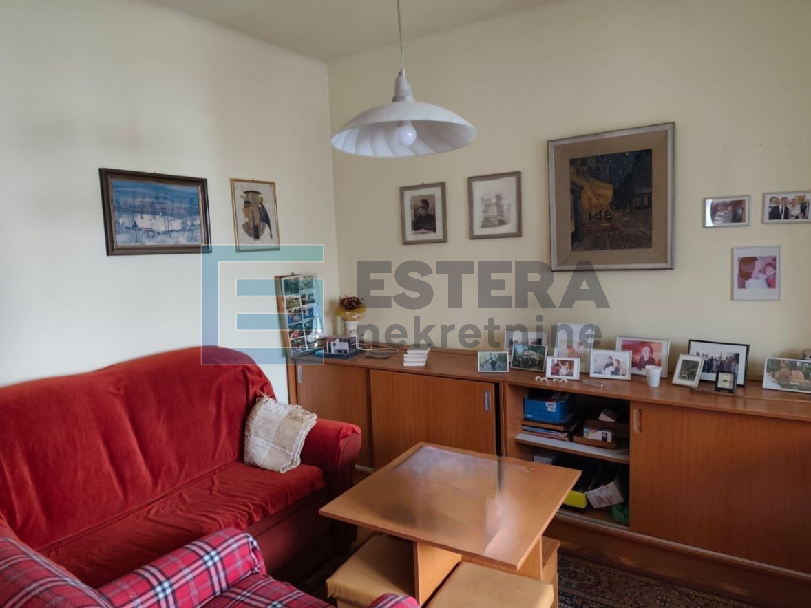 Stan 142.22 m2 Varaždin (centar) + garaža