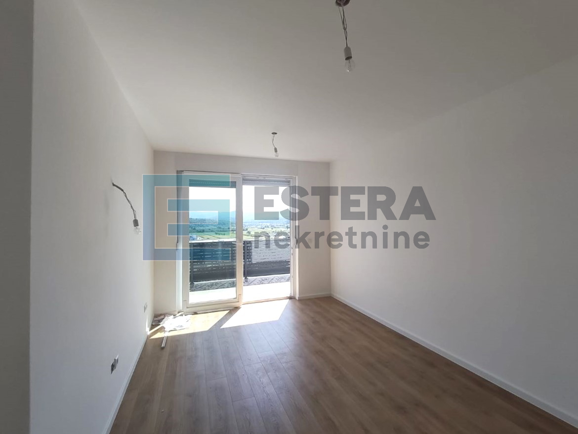 Trosoban stan NOVOGRADNJA (penthouse) 94,41 m2
