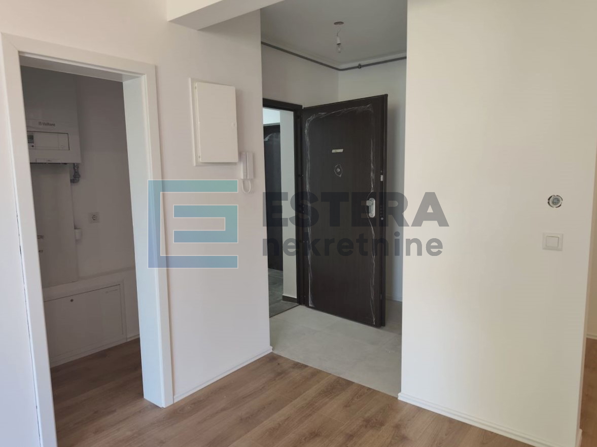 Trosoban stan NOVOGRADNJA (penthouse) 94,41 m2
