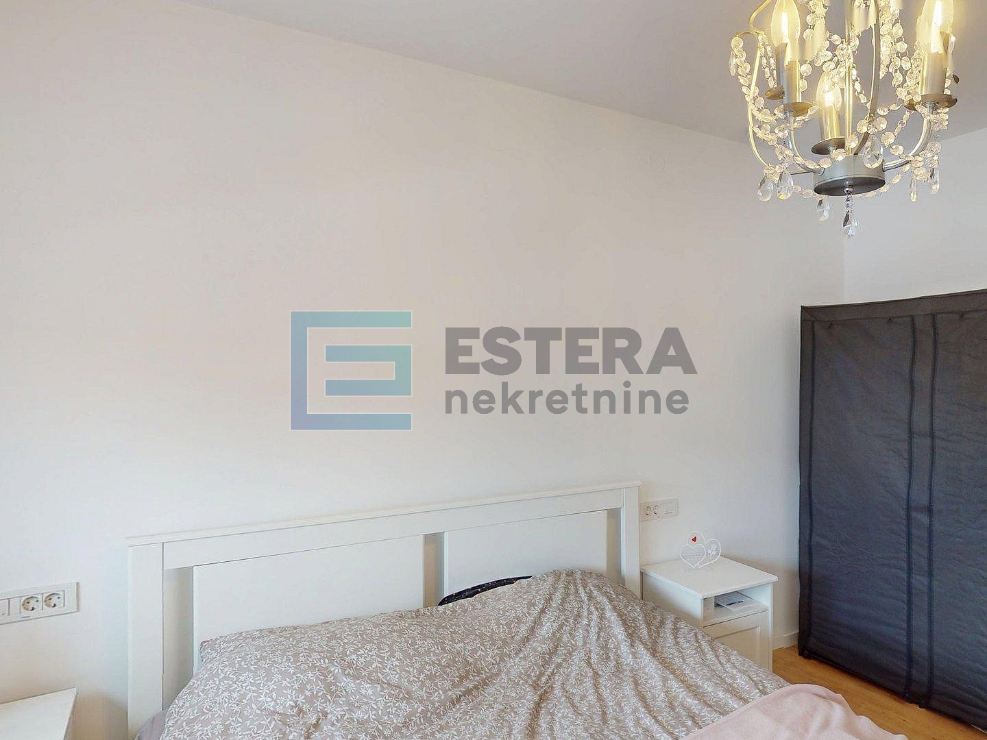 Stan 82 m2 PRODAJA Vrbovec, visoko prizemlje, 3s, parking, vrt