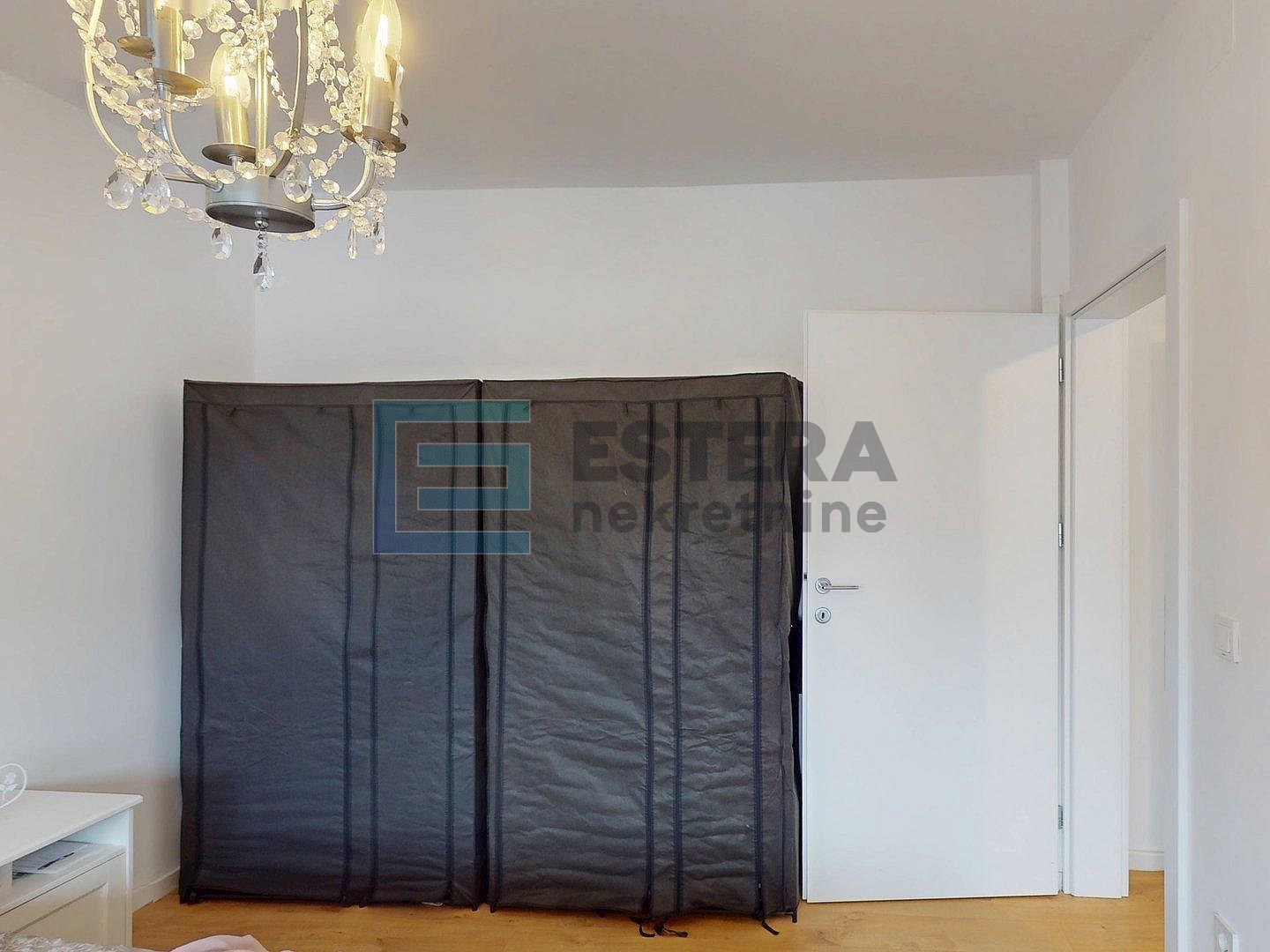 Stan 82 m2 PRODAJA Vrbovec, visoko prizemlje, 3s, parking, vrt