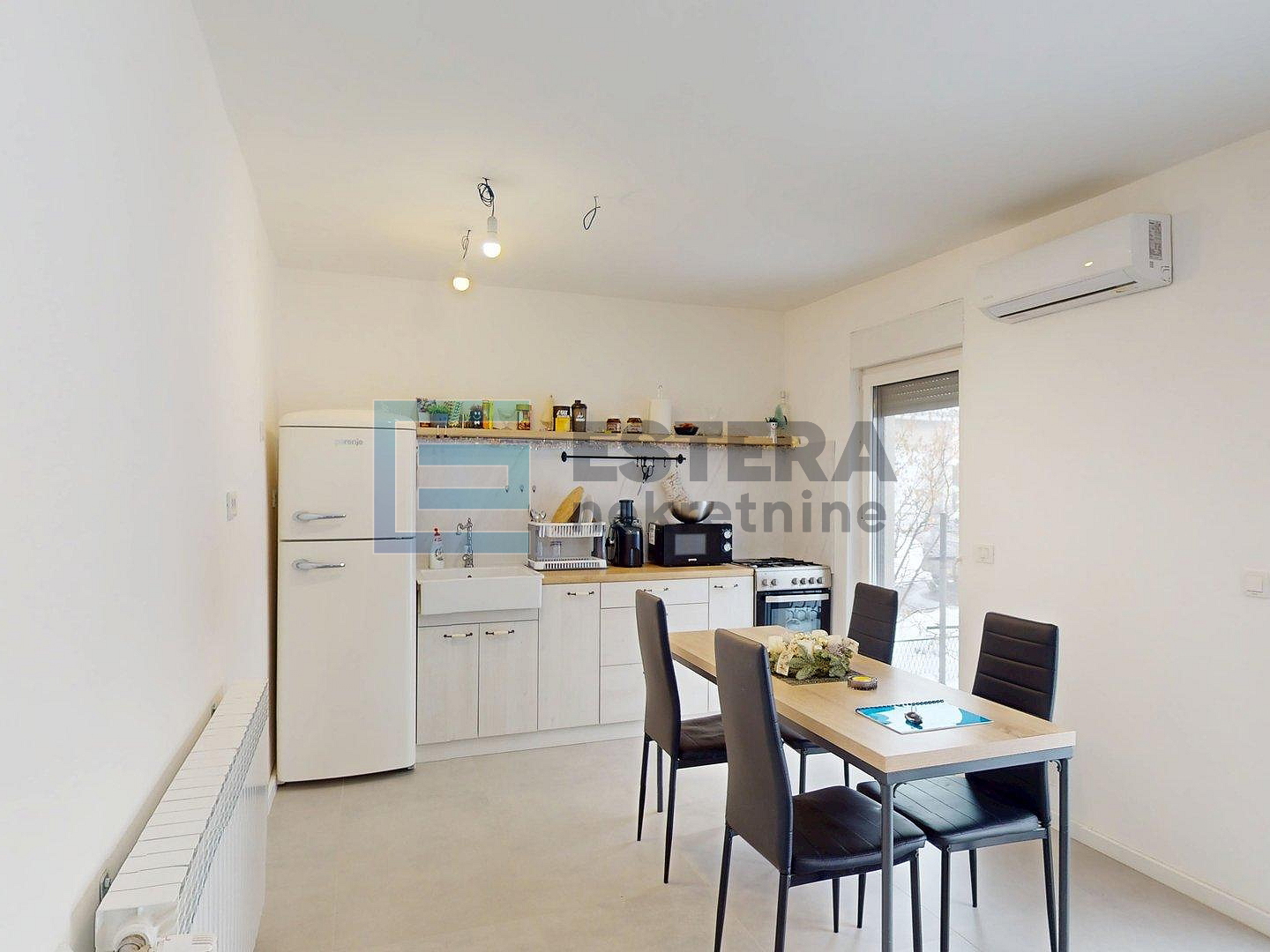 Stan 82 m2 PRODAJA Vrbovec, visoko prizemlje, 3s, parking, vrt