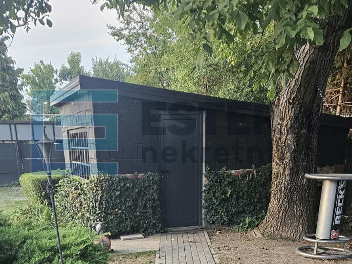 Kuća 250 m2 PRODAJA Varaždin, vrt, 3 parkinga + garaža