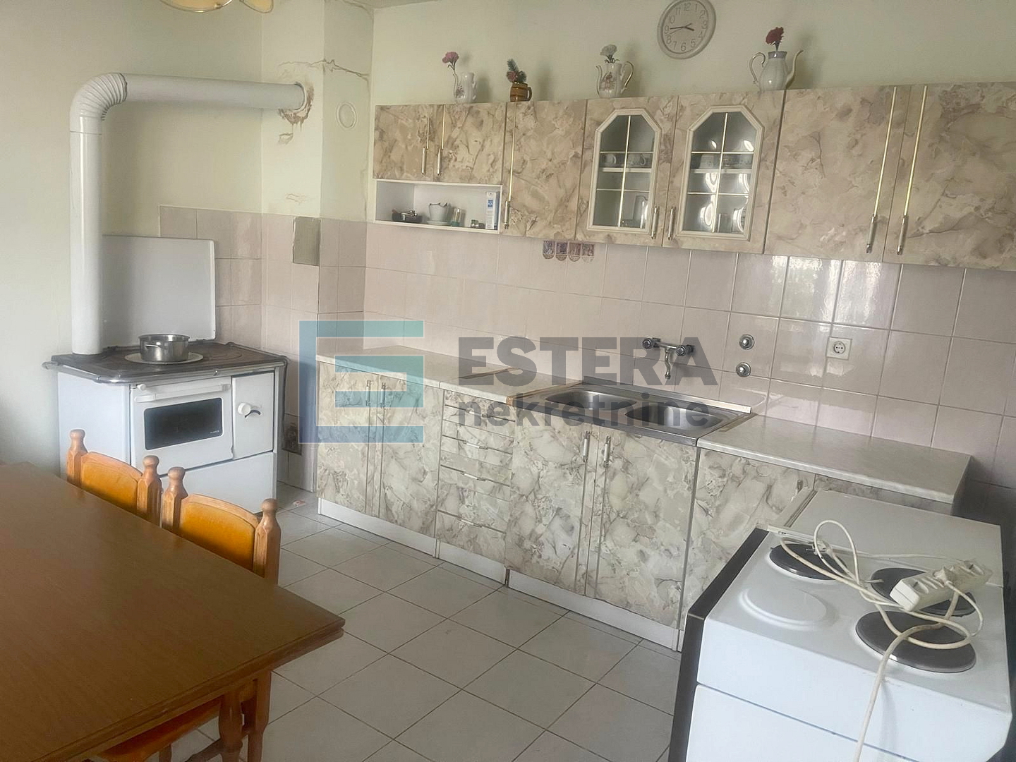 Obiteljska kuća PRODAJA, Vukšić, Benkovac 95.000 €