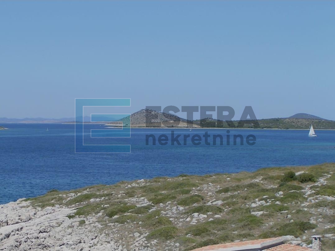 Zemljište PRODAJA otok Žižanj