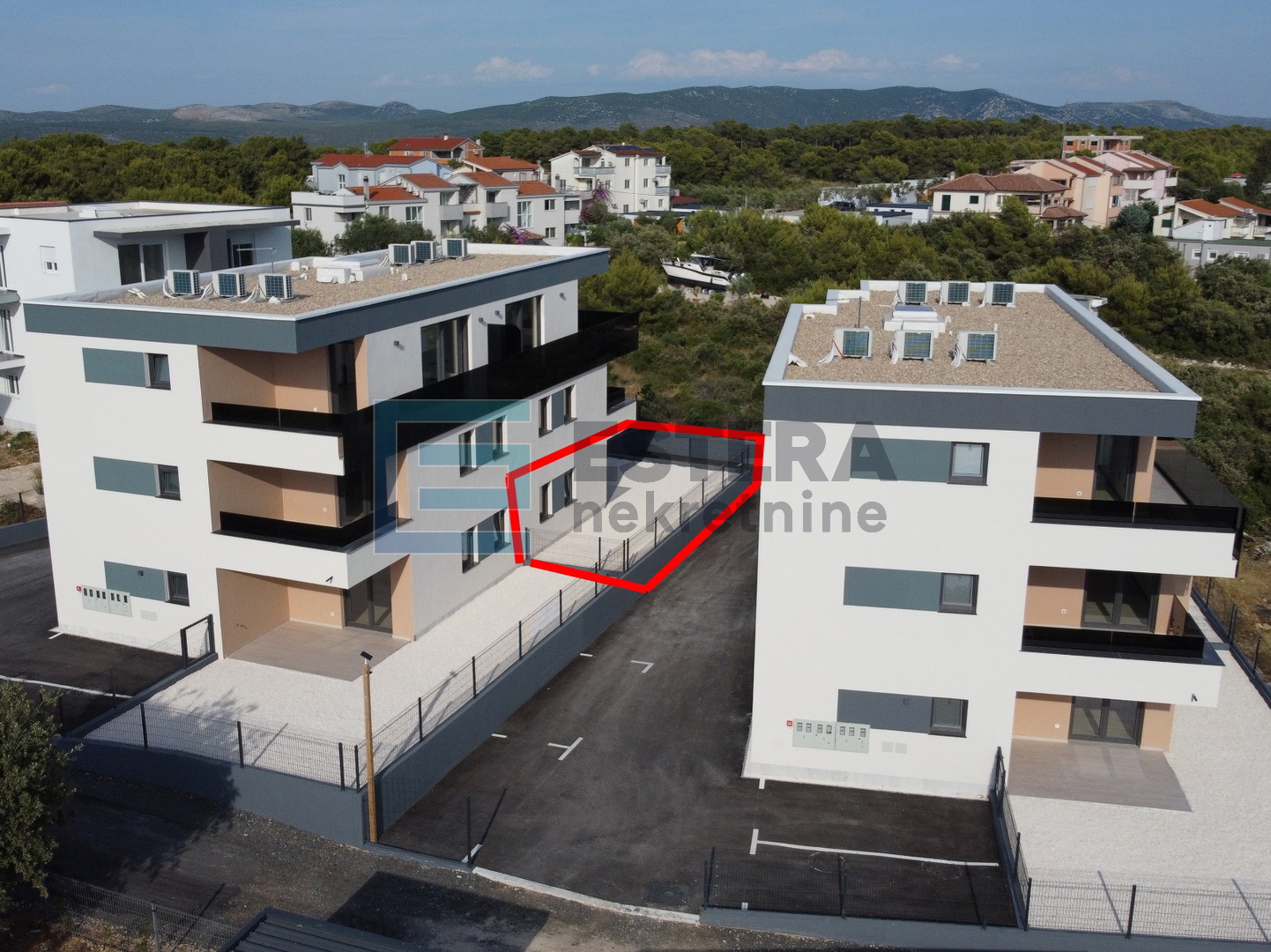 Stan PRODAJA novogradnja, Pakoštane, 70 m2, 3s prizemlje, parking, vrt