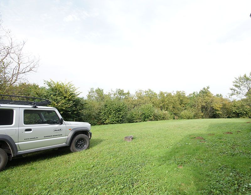 Grundstück in Mala Rakovica - Samobor
