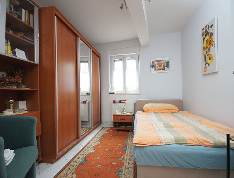 Turistički objekt sa šest apartmana - Komarna (Dubrovačko-neretvanska županija)