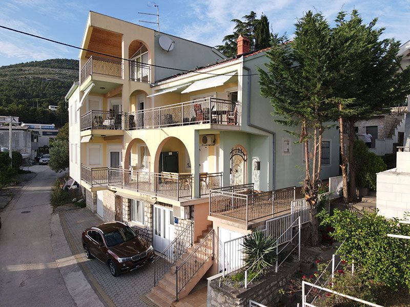 Turistički objekt sa šest apartmana - Komarna (Dubrovačko-neretvanska županija)