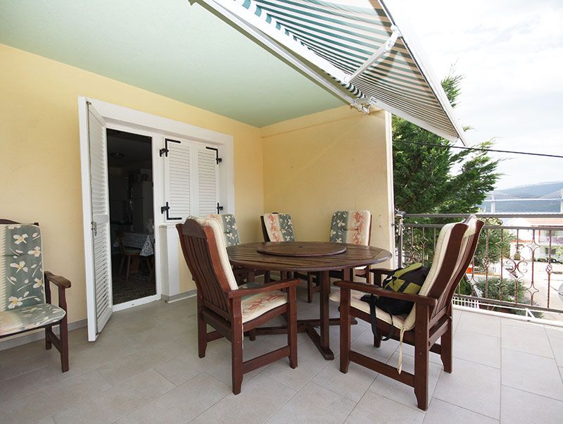 Turistički objekt sa šest apartmana - Komarna (Dubrovačko-neretvanska županija)