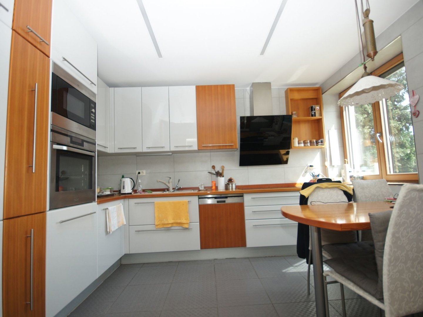 Luksuzna obiteljska kuća u Samoboru