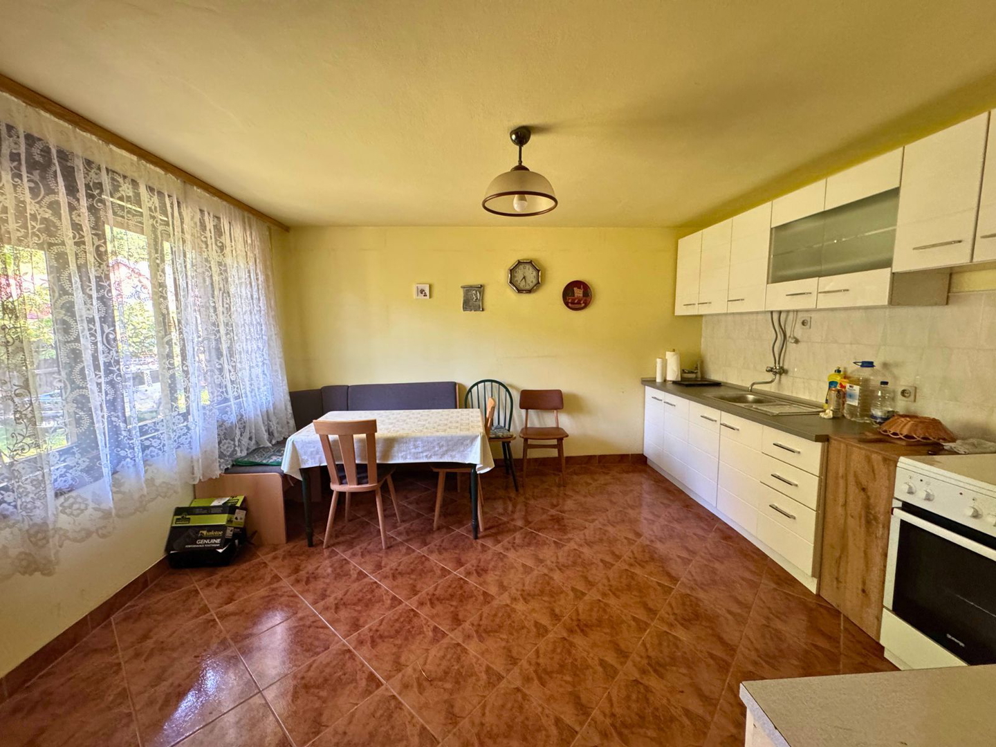 Family house in Podvrh