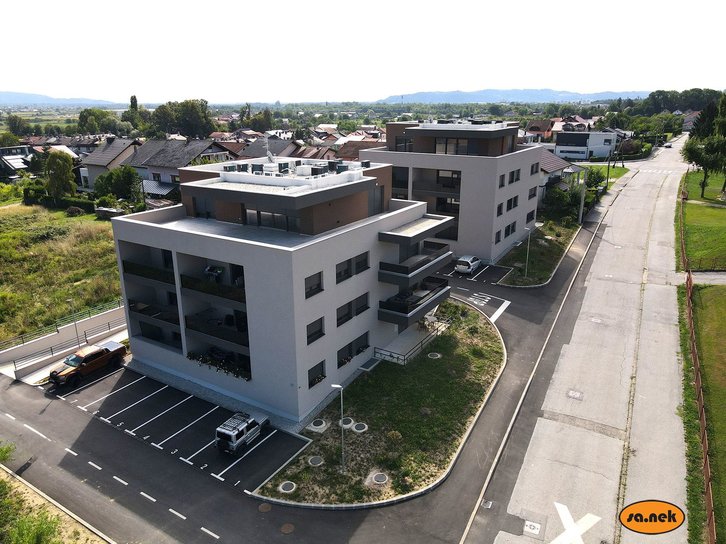 Luksuzni četverosobni penthouse- novogradnja