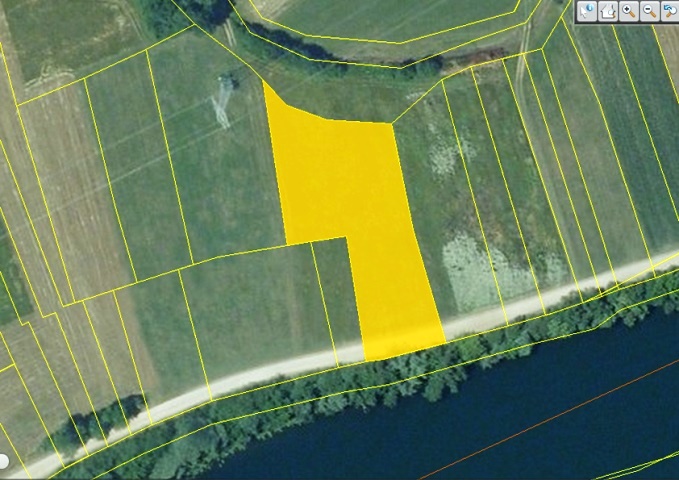 Poljoprivredno zemljište uz Kupu