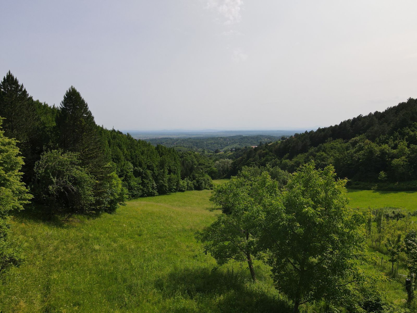 JEDINSTVENI POSJED NEDALEKO ZAGREBA