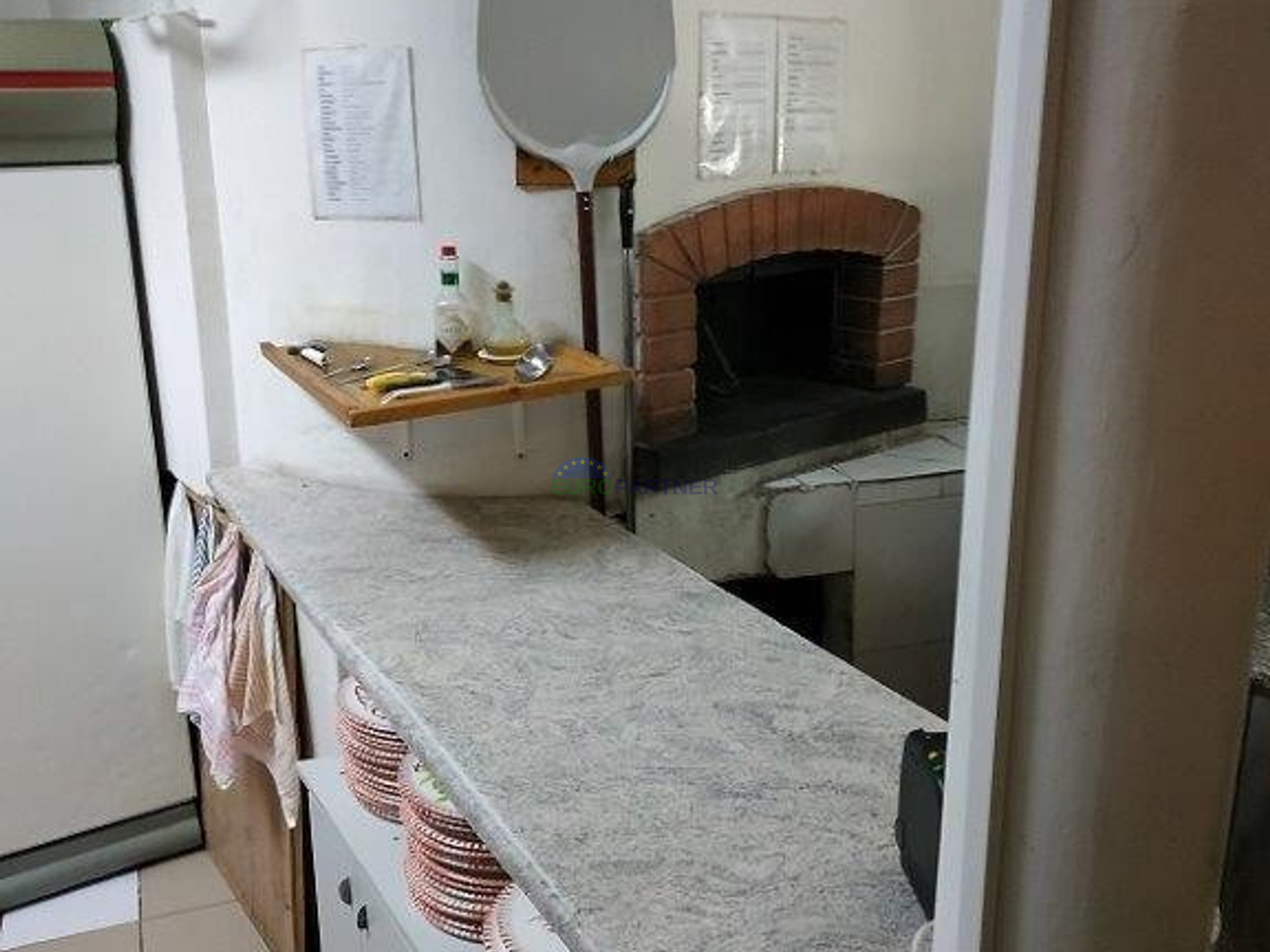 Istrien, Rovinj, Gewerbefläche mit Apartments