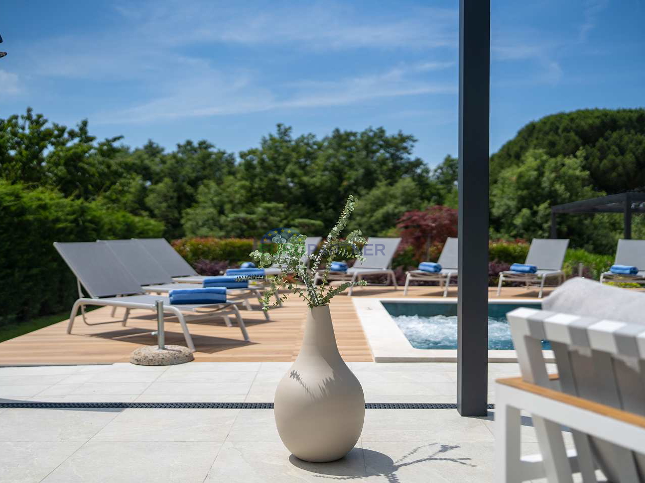 Moderna vila s pogledom na more, Poreč, 900m od mora