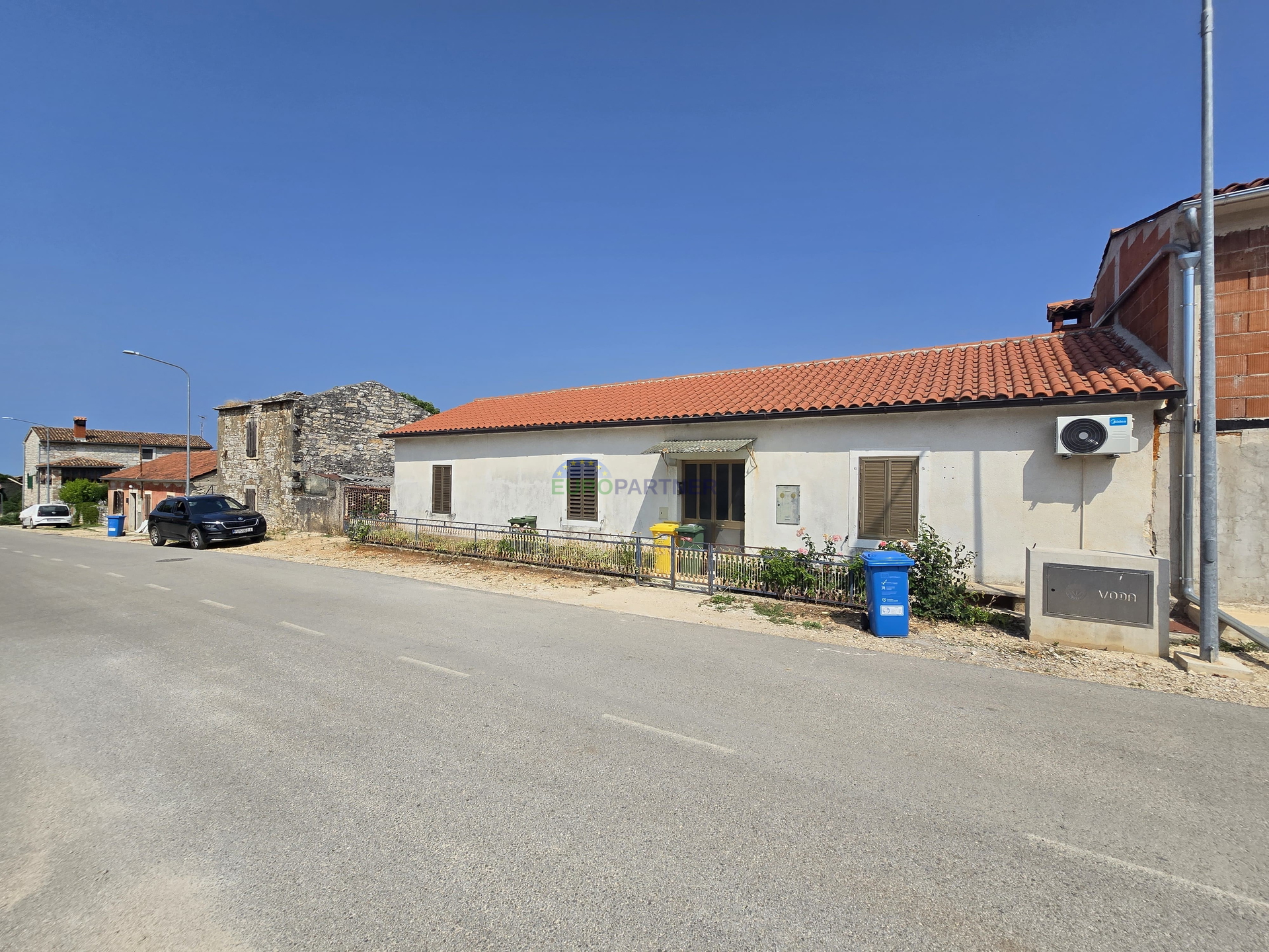 Haus im Ortszentrum, 10 km von Poreč entfernt, Istrien