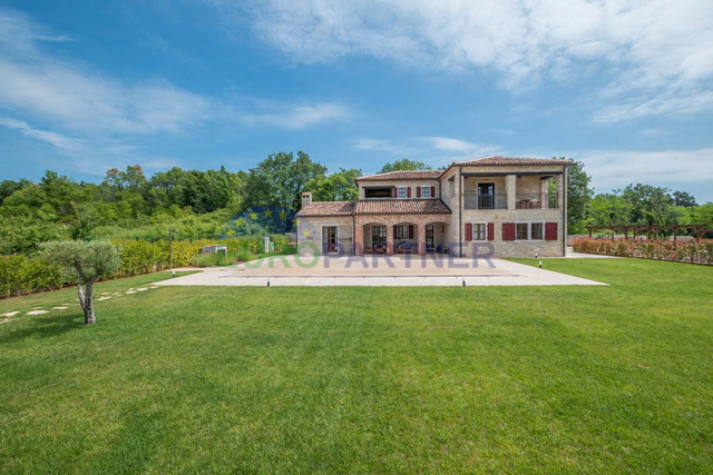 Casa, 194 m2, Vendita, Poreč - Baderna