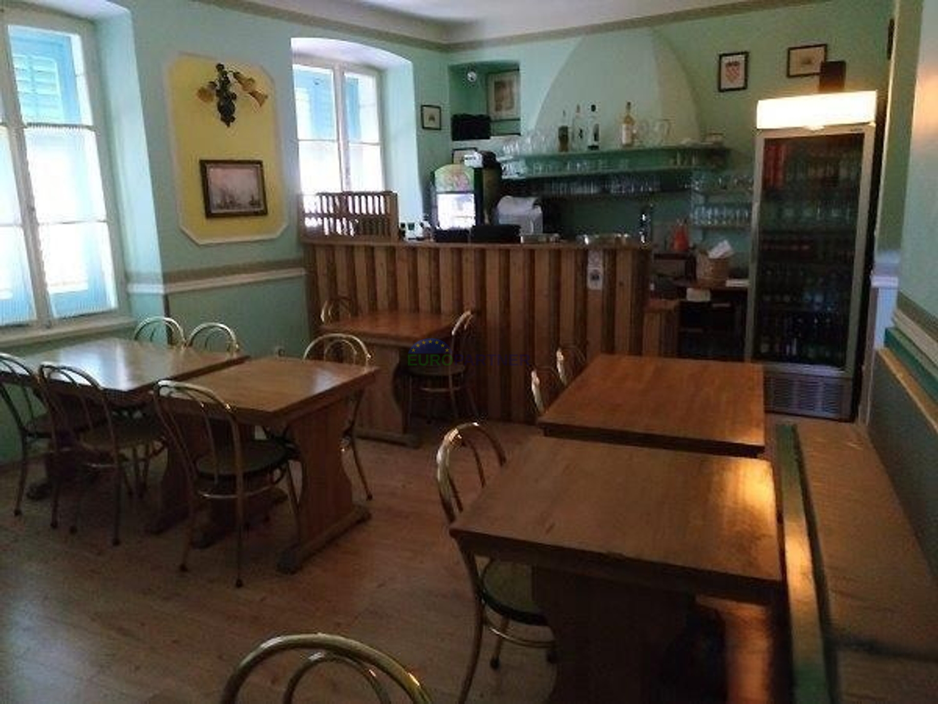 Istrien, Rovinj, Gewerbefläche mit Apartments