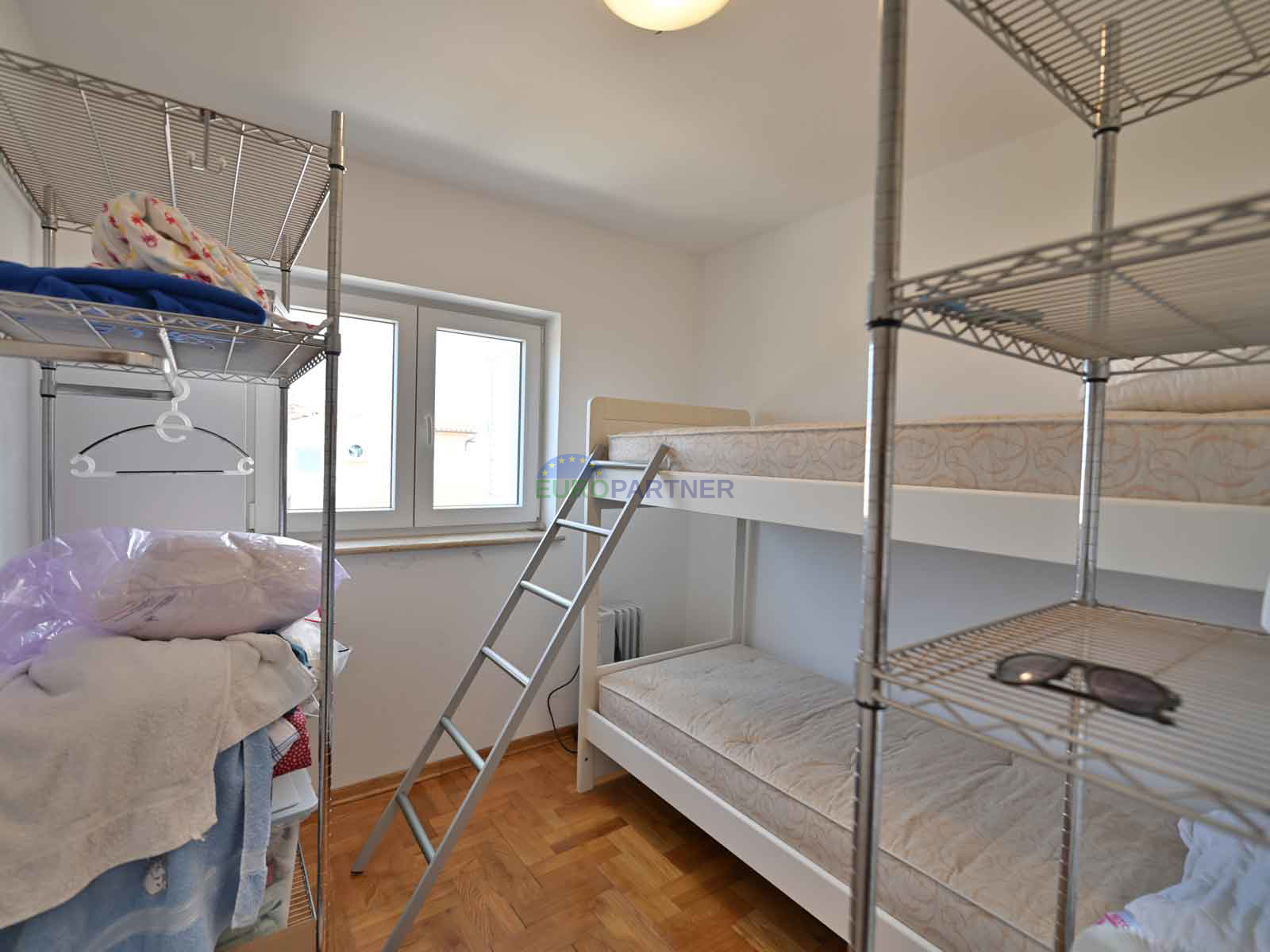Poreč, Wohnung mit Meerblick - 1 km vom Strand entfernt
