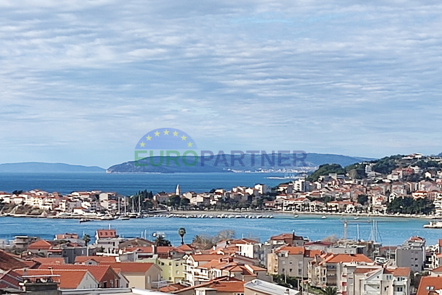 Split, Podstrana, 4-rooms apartment with sea view, 70 m2 for sale