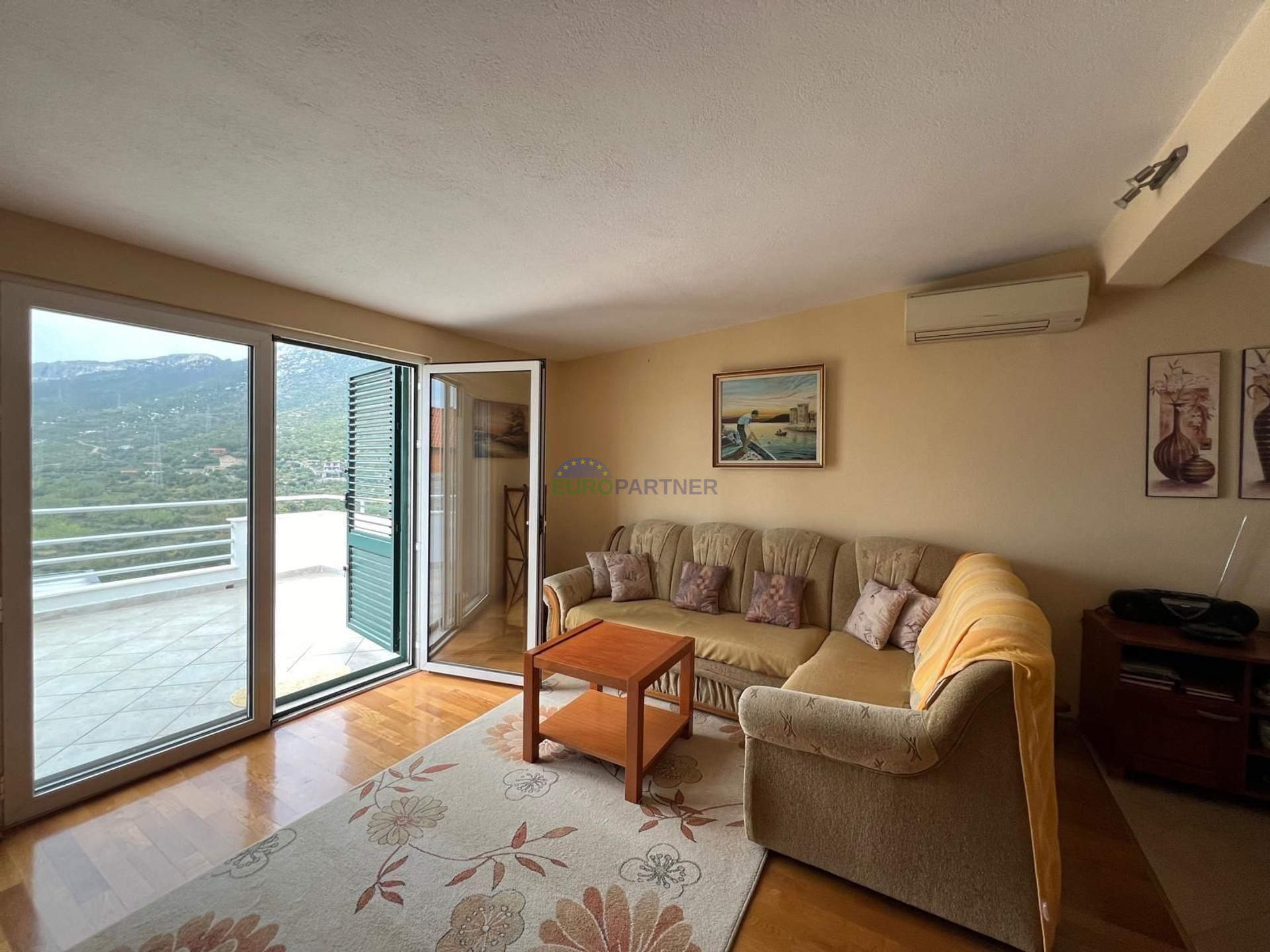 Casa, 160 m2, Vendita, Split - Žrnovnica