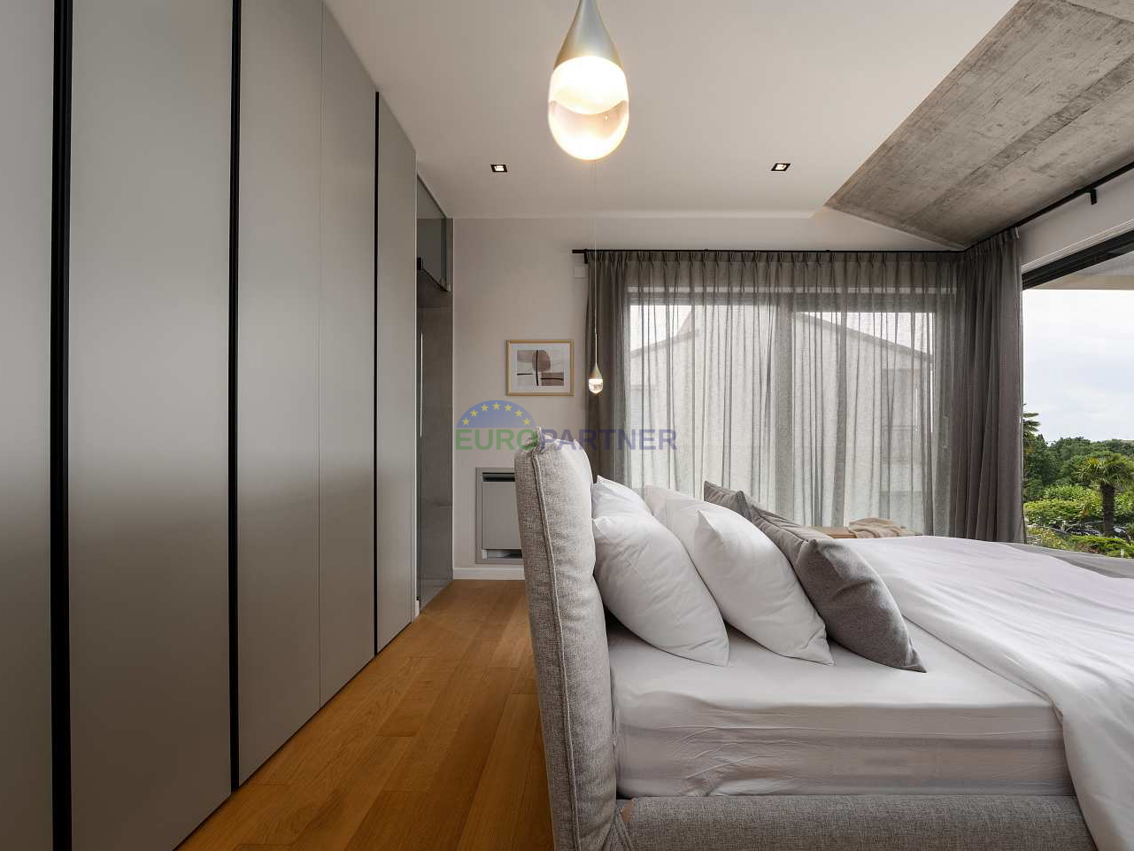 Moderna vila s pogledom na more, Poreč, 900m od mora