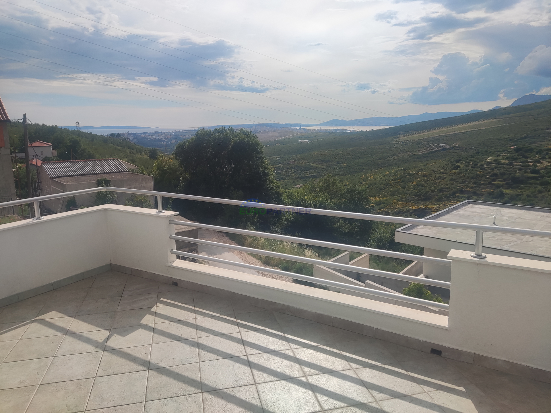 Casa, 160 m2, Vendita, Split - Žrnovnica