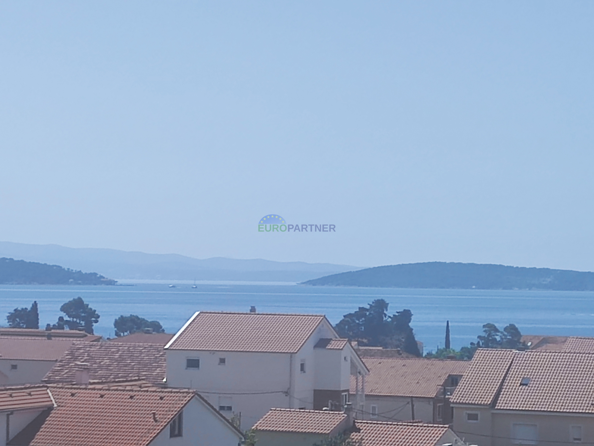 Novogradnja, 4-soban stan 80 m2 s vrtom od 100 m2