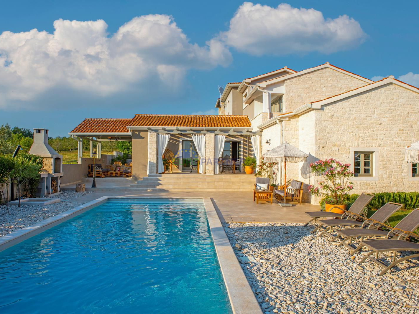 Haus&comma; 245 m2&comma; Verkauf&comma; Pore&ccaron;