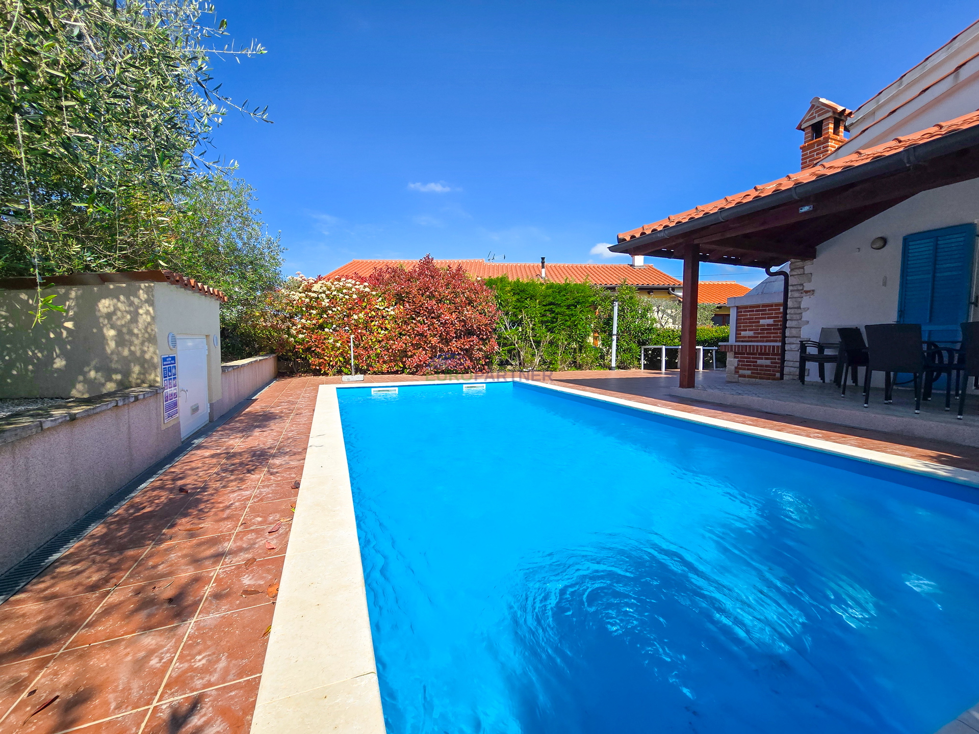 Visignano, bella casa con piscina e grill all'aperto